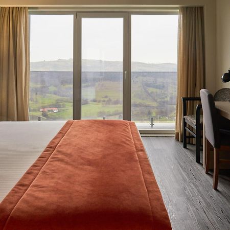 Hotel Versatile Гуарда Екстер'єр фото