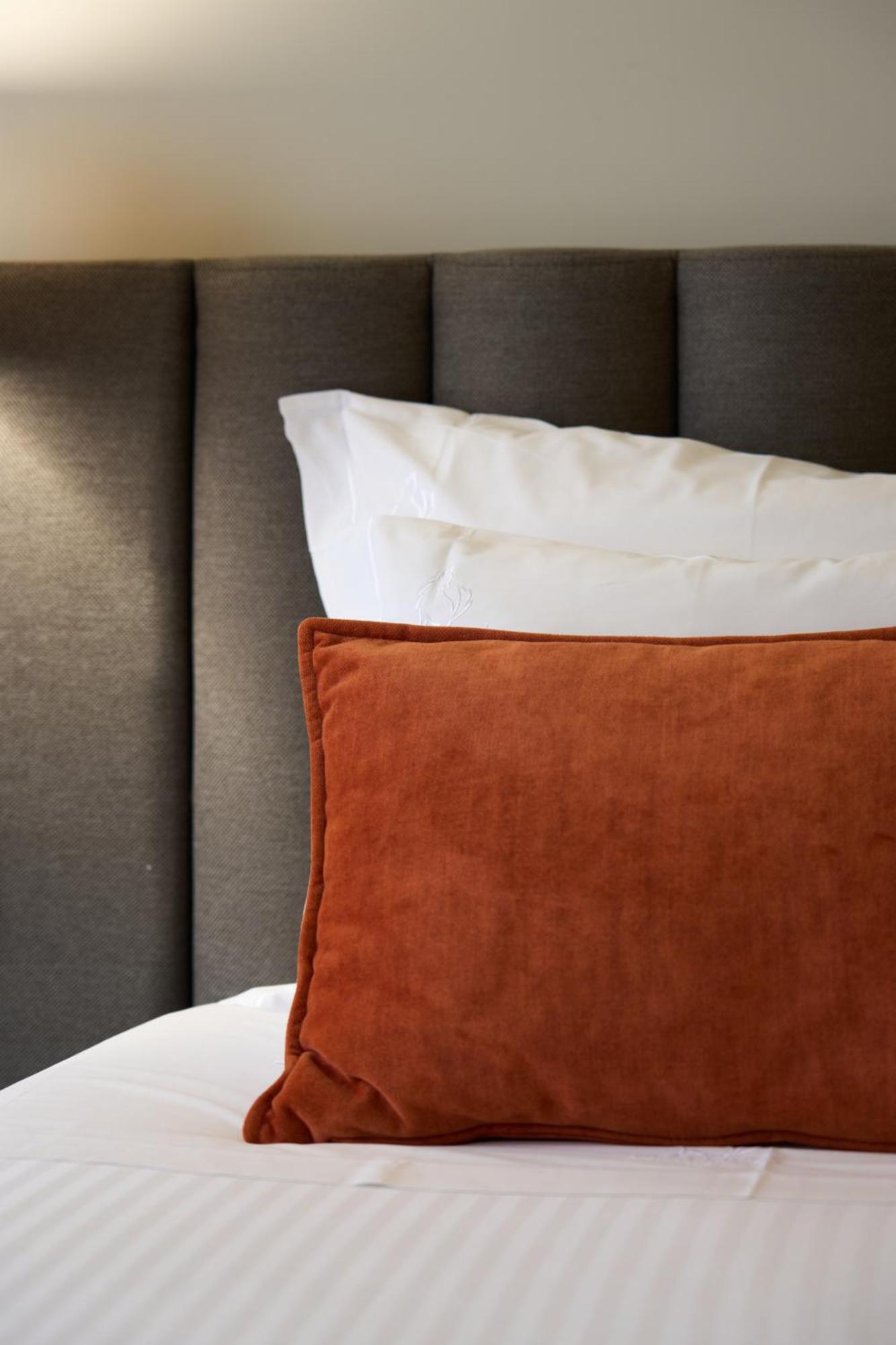 Hotel Versatile Гуарда Екстер'єр фото