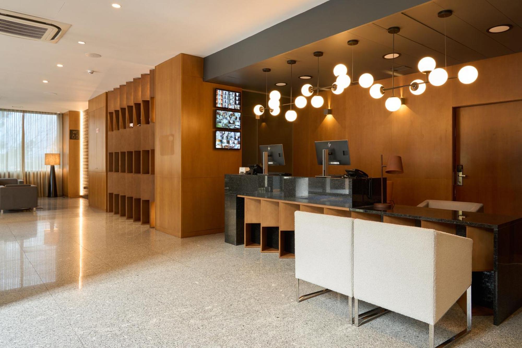 Hotel Versatile Гуарда Екстер'єр фото