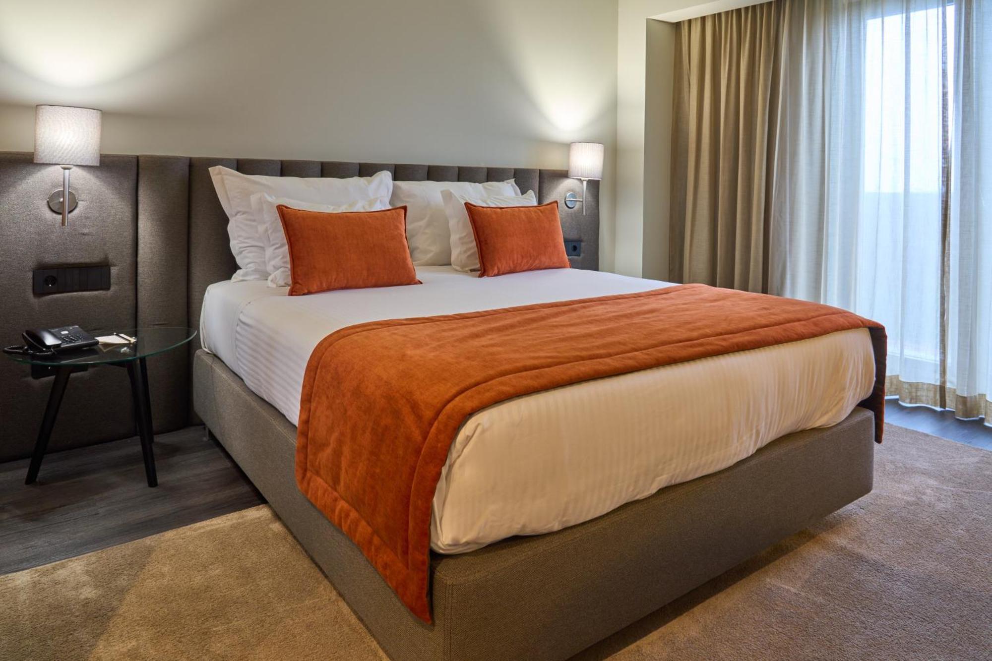 Hotel Versatile Гуарда Екстер'єр фото